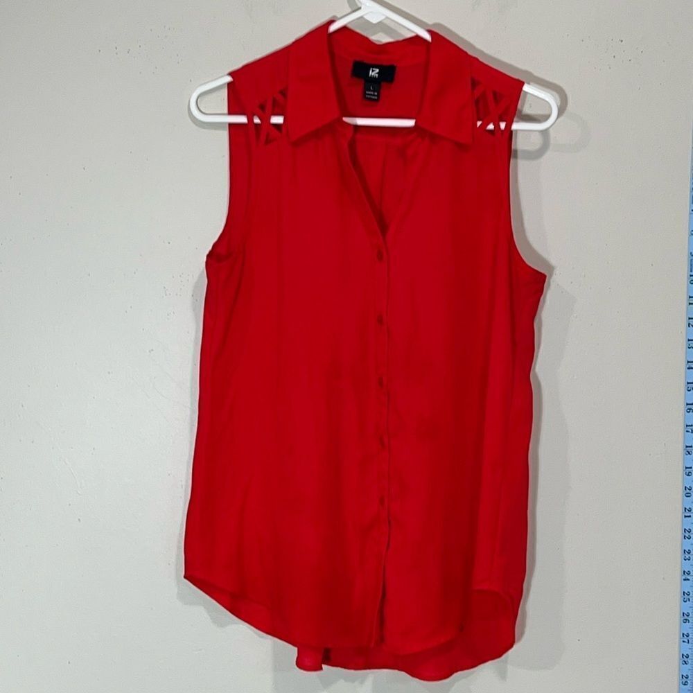 Super Cute Sleeveless Red Top By iZ BYER. Size Large
